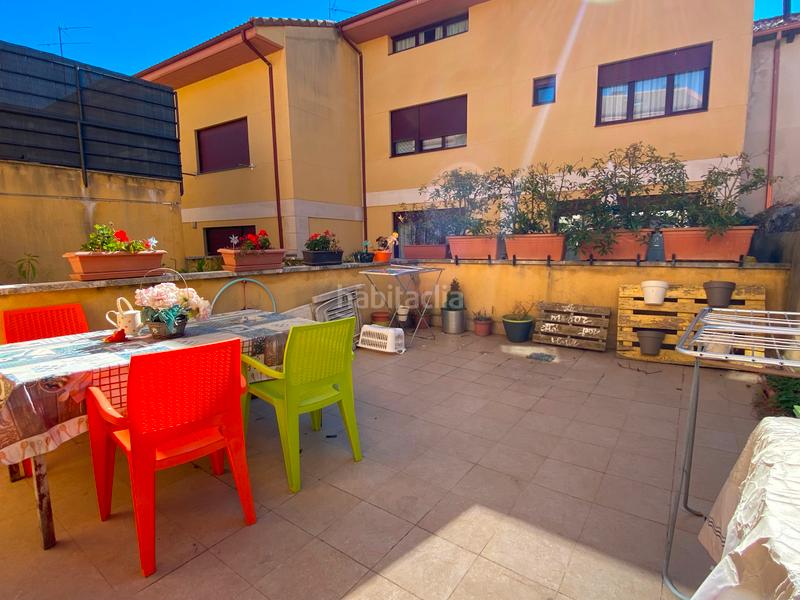 Foto 02c309fd-8226-4b58-be6a-42ce1353de8a. Maison jumelée avec parking dans Villatoro Burgos