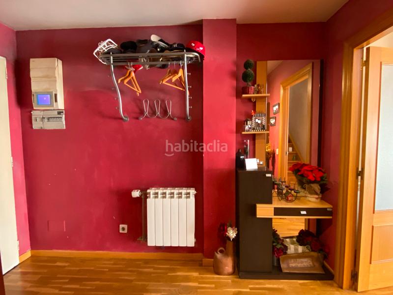 Foto 224adce8-1246-4b9a-af63-5d2fb8455937. Maison jumelée avec parking dans Villatoro Burgos