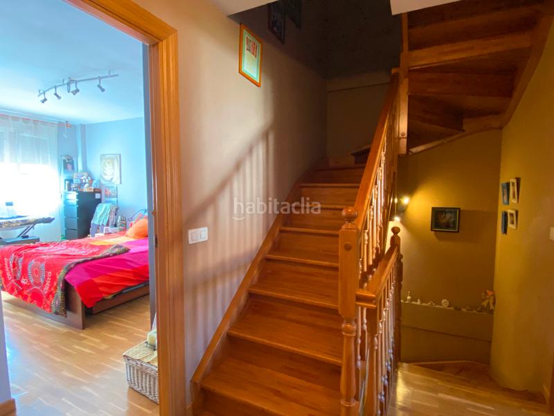 Foto 75d59e44-7c62-4aaa-b96b-004631f54dbb. Maison jumelée avec parking dans Villatoro Burgos