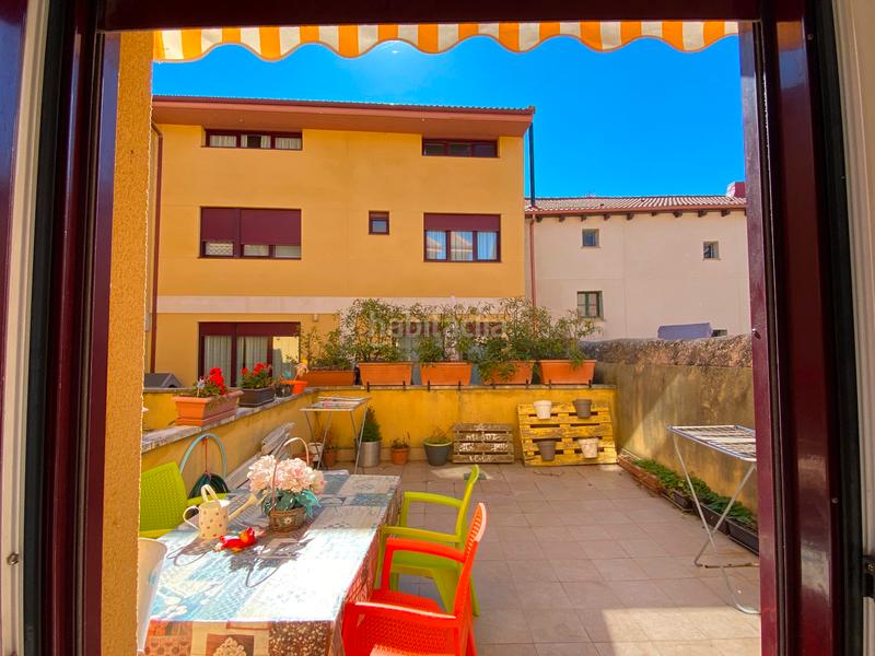 Foto bbf134ca-a363-44e0-860f-449115337998. Maison jumelée avec parking dans Villatoro Burgos