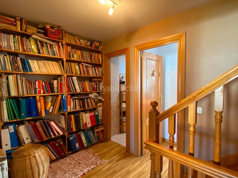 Foto df816bbb-a44b-48b0-8162-6748a5af59e1. Maison jumelée avec parking dans Villatoro Burgos