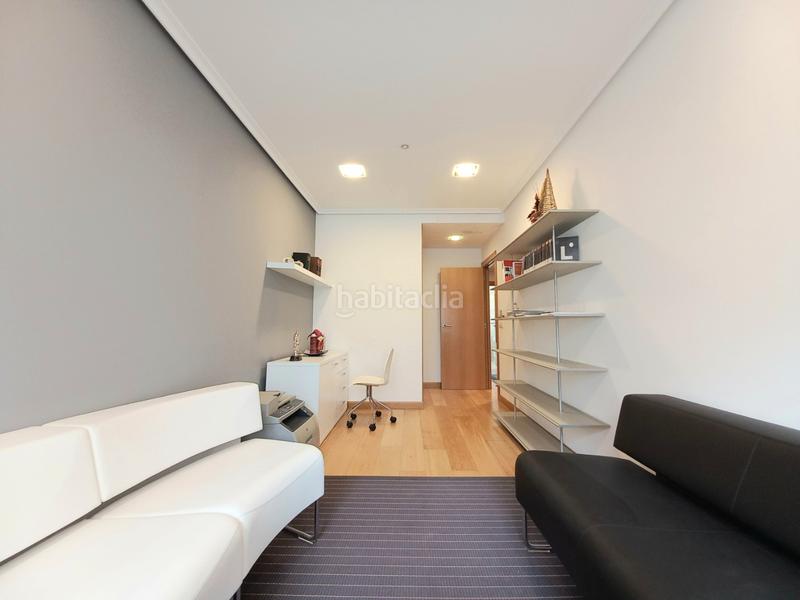 Foto 1932baf2-68ed-4850-8248-e2d8f46fb424. Pis amb calefacció aparcament a Santa Teresa - San Pedro Cardeña Burgos