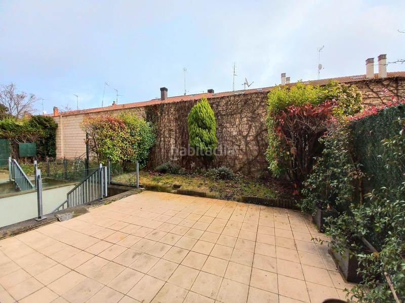 Foto 45dec5fd-dee2-4a6d-9918-98c0ab0b78a8. Pis amb calefacció aparcament a Santa Teresa - San Pedro Cardeña Burgos