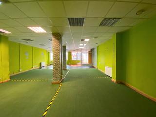 Lloguer Local Comercial  Calle san francisco. Local de 115m2 junto avenida del cid