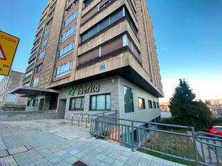 Affitto Ufficio in Avenida cantabria 51. Oficina para negocio