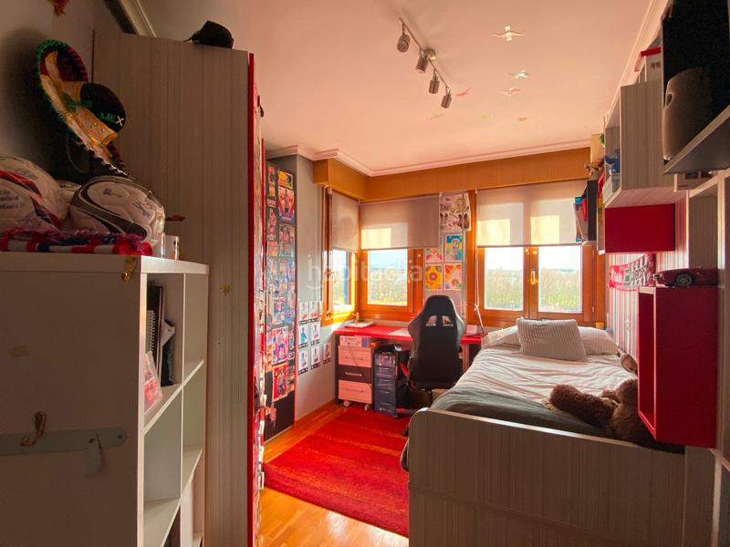 Foto 2eb579f5-73e0-45f5-985d-d503ee9e3d81. Pis amb calefacció aparcament a Barriada de Yagüe Burgos