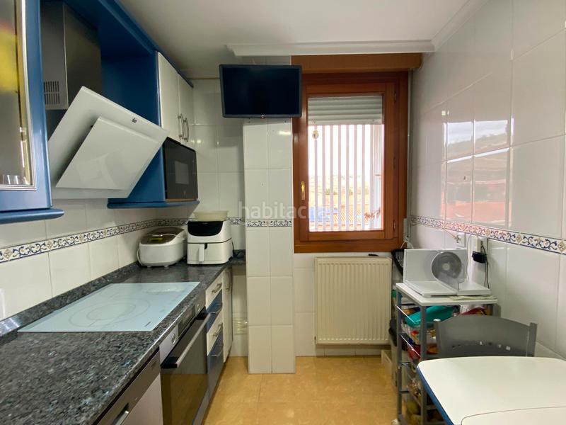 Foto 45369c32-2bd4-4dd3-8ddc-16717b2c2392. Pis amb calefacció aparcament a Barriada de Yagüe Burgos