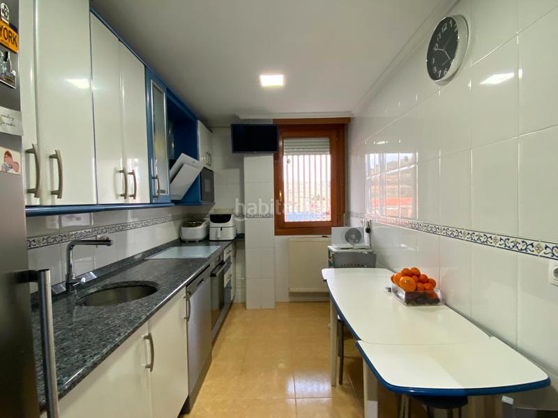 Foto 8ee76a10-752a-4cdf-8325-44a3701386aa. Pis amb calefacció aparcament a Barriada de Yagüe Burgos