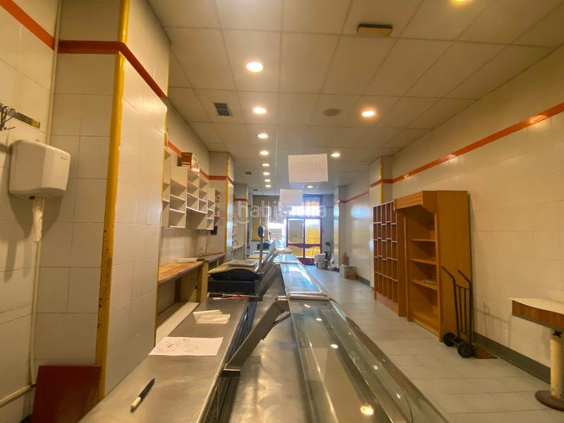 Foto e417c562-5c7b-4815-a118-7a182bd73861. Locale commerciale con riscaldamento in Los Vadillos - R. Sanitaria - Pozanos Burgos