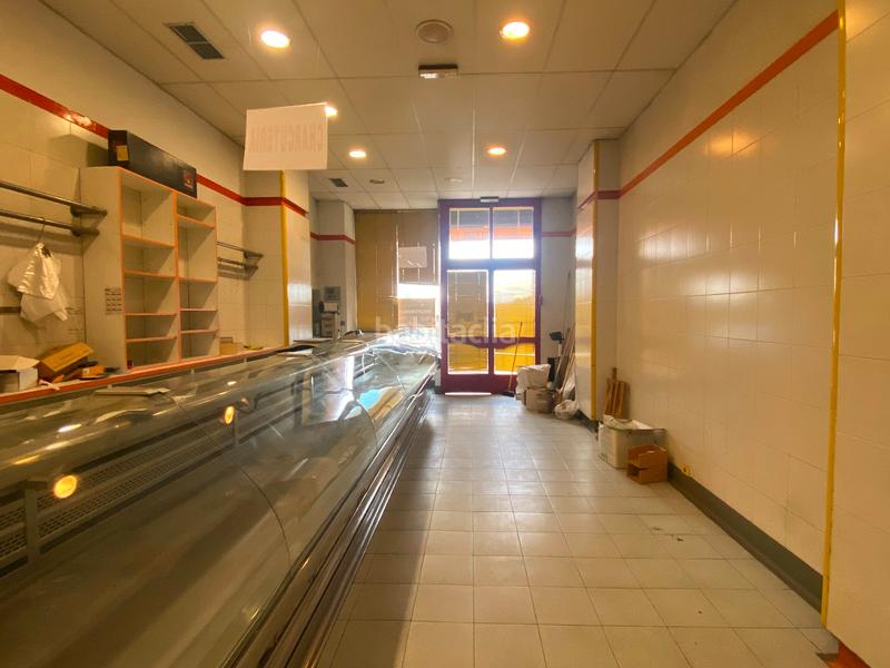 Foto f2b9ef33-3971-4236-adaf-96a8fc6ccc97. Locale commerciale con riscaldamento in Los Vadillos - R. Sanitaria - Pozanos Burgos