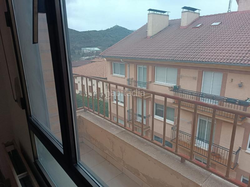 Foto 060c4bb5-8bdc-4029-9874-db5686a5b1e6. Pis a Pradoluengo