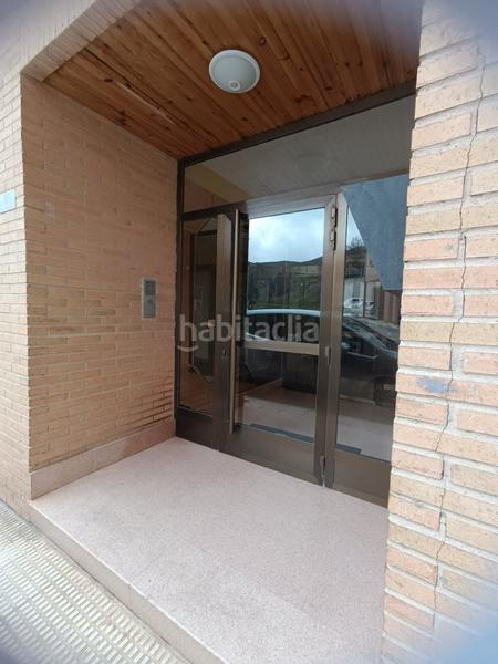 Foto b7a80cb3-c244-401b-9bef-edbf9fb0aeba. Pis a Pradoluengo