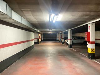 Parking coche  Calle victoria balfe. Plaza de garaje doble en el g-3