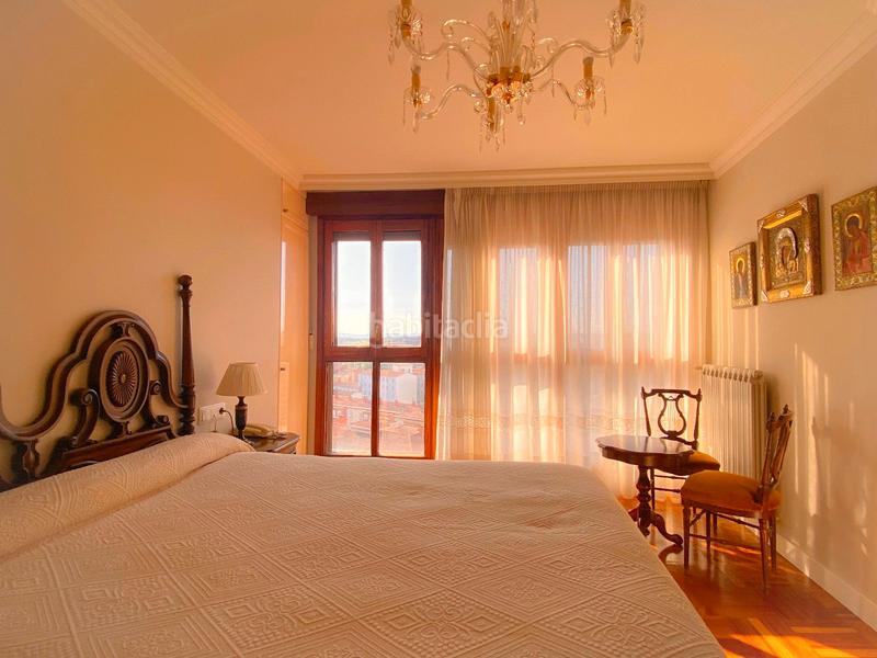 Foto 576b663b-a93a-4d74-8d18-43072d9b63db. Appartement avec chauffage parking dans Reyes Católicos Burgos