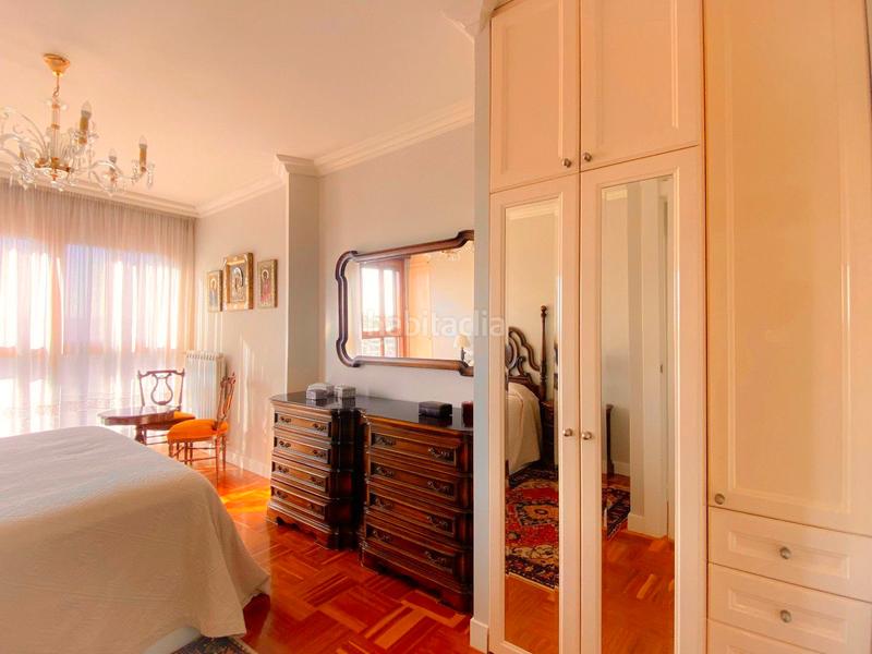 Foto cb439256-2383-4e03-98e8-290d9af7c838. Appartement avec chauffage parking dans Reyes Católicos Burgos