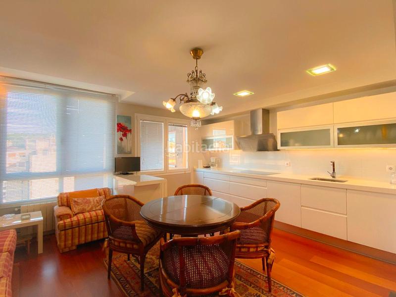 Foto e50fd21f-c517-4528-bf10-b7429ad06b9c. Appartement avec chauffage parking dans Reyes Católicos Burgos