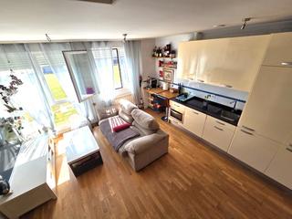 Apartament a Calle luis labín 81. Ático en el s-4