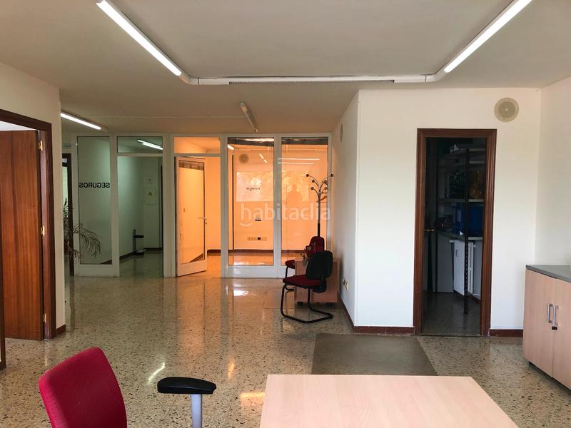 Foto 64ac8567-6101-494f-8081-1d5db149abbc. Oficina en avenida del arlanzón 10 junto al arlanzón en Burgos