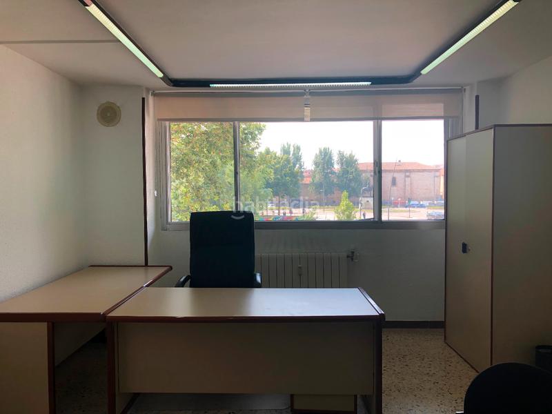 Foto c931d35c-39f3-4423-9aef-81253d19e0b6. Oficina en avenida del arlanzón 10 junto al arlanzón en Burgos