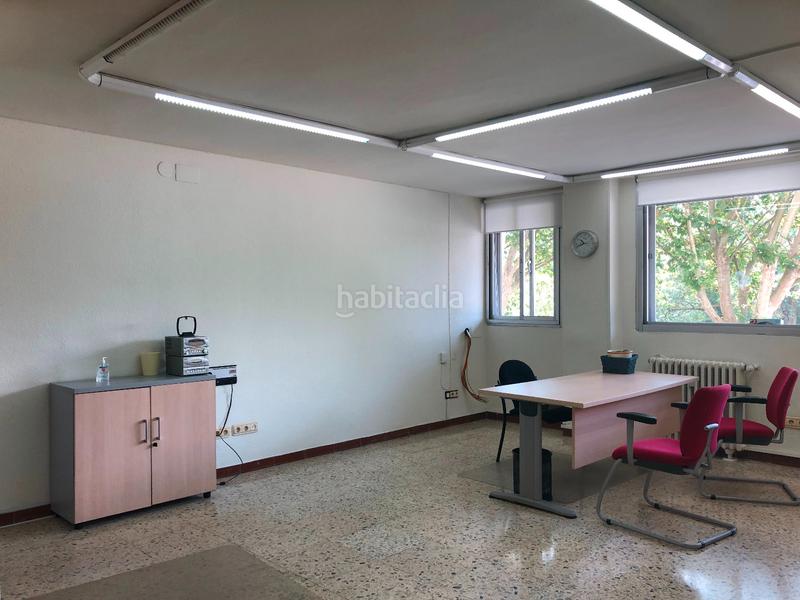 Foto d751d608-ac3c-4e93-a7bf-a6d8b683bd38. Oficina en avenida del arlanzón 10 junto al arlanzón en Burgos