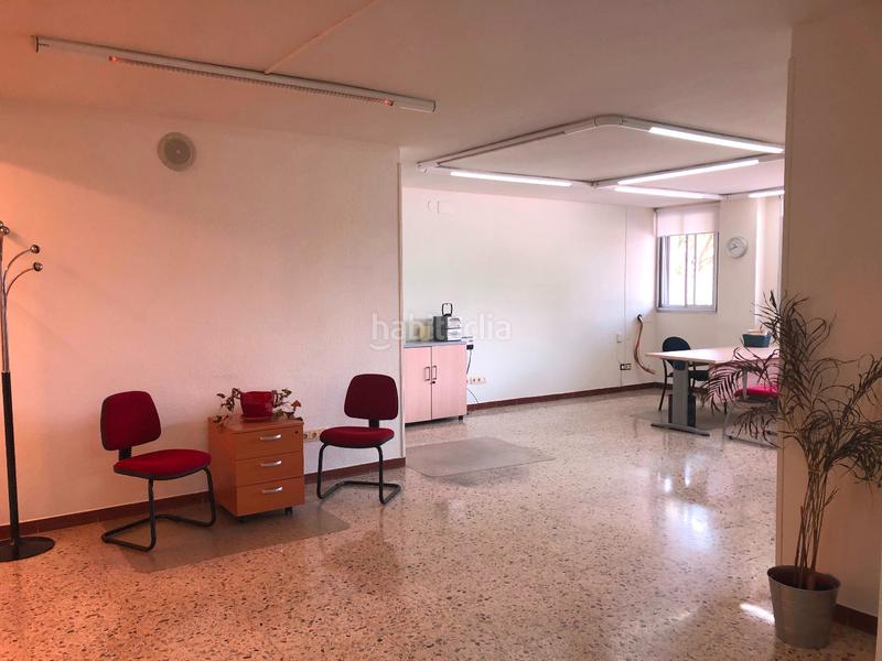 Foto e914cbe4-2342-4da8-a78d-3ea96d1ea73a. Oficina en avenida del arlanzón 10 junto al arlanzón en Burgos