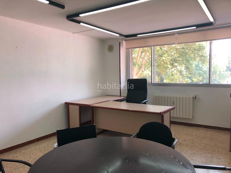Foto f807e623-d552-486b-baf3-41cb759d134d. Oficina en avenida del arlanzón 10 junto al arlanzón en Burgos