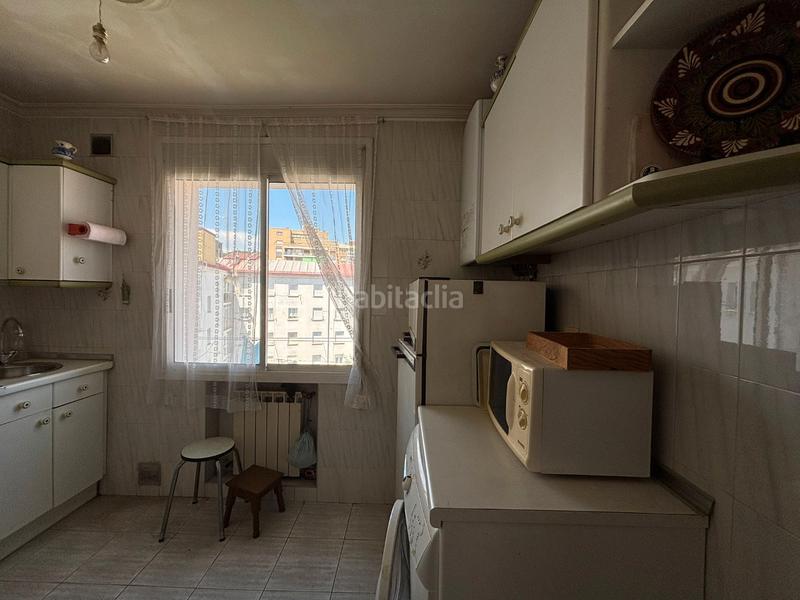 Foto cfc50b84-5480-4db2-815d-850c4bea925b. Apartament amb calefacció aparcament a Reyes Católicos Burgos