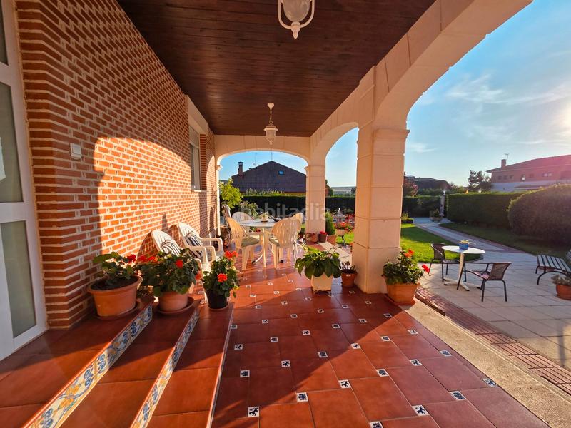 Foto 49e7da5c-c16c-4ace-b712-5e40ce623483. Chalet en plaza san francisco 3 chalet individual en tomillares en Castrillo del Val