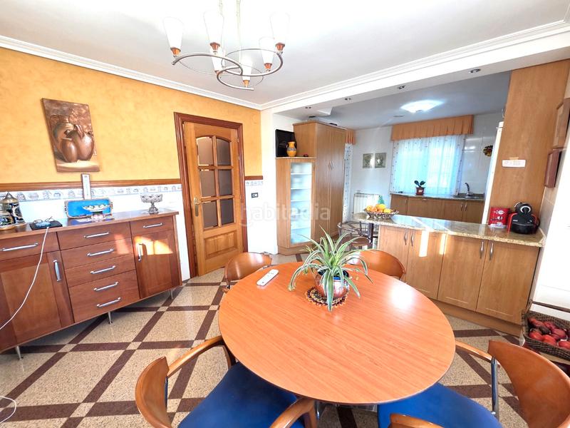 Foto 87ae635f-faf5-40d7-9316-db63f2d356ab. Chalet en plaza san francisco 3 chalet individual en tomillares en Castrillo del Val