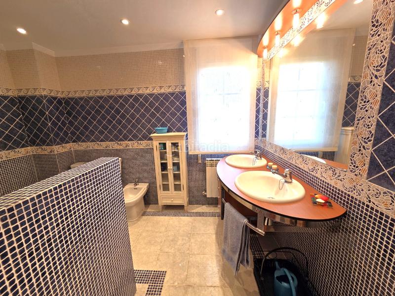 Foto 9b02e9b3-68ec-4c91-a4e1-edc3698563a4. Chalet en plaza san francisco 3 chalet individual en tomillares en Castrillo del Val