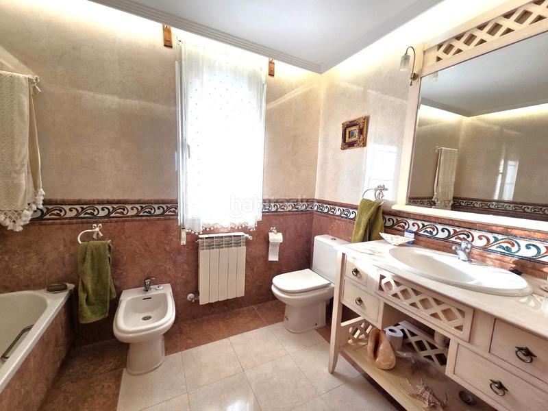 Foto c50d74c9-c56b-49ae-8106-9d7282b7988b. Chalet en plaza san francisco 3 chalet individual en tomillares en Castrillo del Val