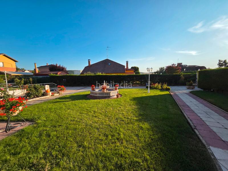 Foto ed781be2-785d-4eb1-9663-08b55a426493. Chalet en plaza san francisco 3 chalet individual en tomillares en Castrillo del Val