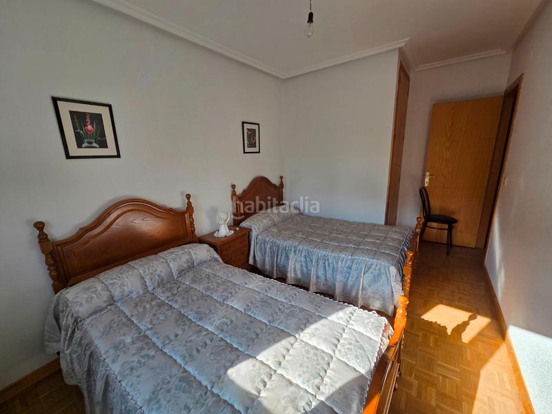 Foto 43697414-d34c-4aa3-94ba-d57f386b7ec1. Appartement dans calle juan bravo 18 dans Plantío - Alcampo Burgos