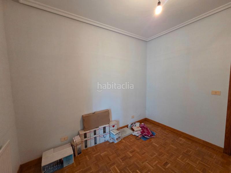 Foto 7fe9a11b-9cc8-4f25-a050-f056efccd590. Appartement dans calle juan bravo 18 dans Plantío - Alcampo Burgos