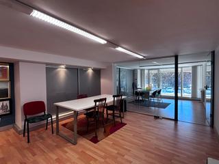 Location Bureau à Avenida de la paz 9. Despacho profesional