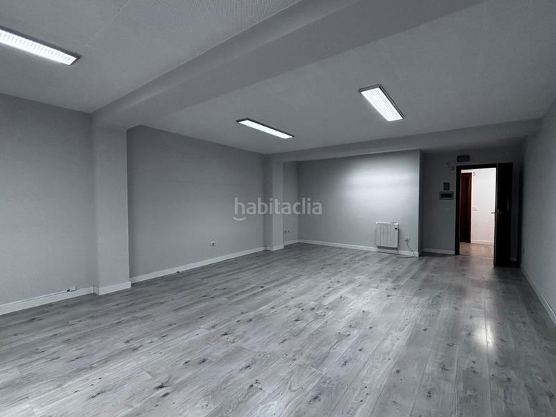 Foto af9c5c64-3c44-46b5-b491-c24578a99b5e. Miete büro mit heizung in Reyes Católicos Burgos