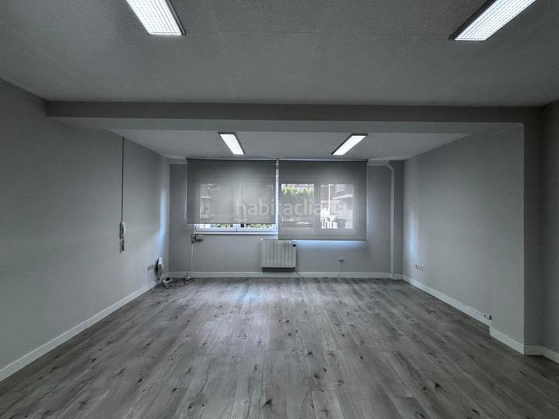 Foto ef627796-1ed0-4594-ad39-6675475dc279. Miete büro mit heizung in Reyes Católicos Burgos