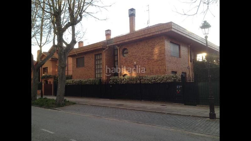 Foto 9f9d4250-a881-4d5d-af72-b13b1cbb375a. Chalet avec chauffage parking dans Universidad - Las Huelgas Burgos