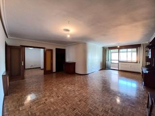 Pis  Calle de la concepción. Espectacular y céntrica vivienda con plaza de garaje