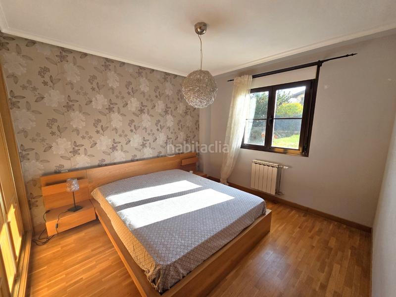 Foto 0af8f10e-edfa-4090-b43b-48457d5ec79a. Casa adossada amb xemeneia calefacció aparcament a Cardeñadijo