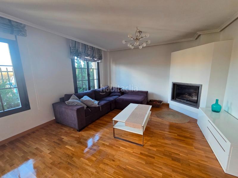 Foto 57fc1655-166a-4561-8d46-658d2bb210ce. Casa adossada amb xemeneia calefacció aparcament a Cardeñadijo