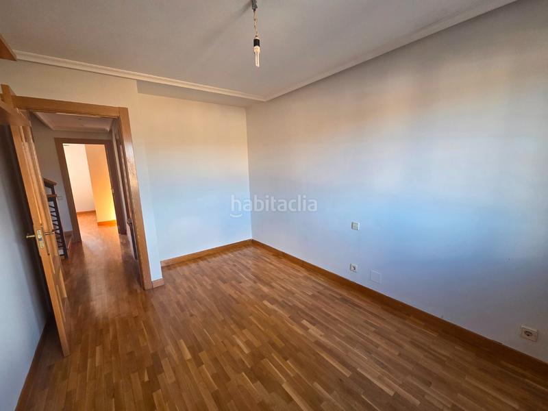 Foto 79da25c3-4648-42b6-b59f-b5e41f50daaa. Casa adossada amb xemeneia calefacció aparcament a Cardeñadijo