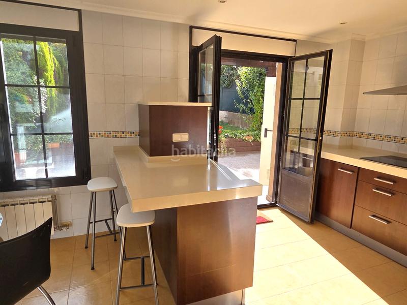 Foto c080e061-2a72-4650-991d-cb69161df610. Casa adossada amb xemeneia calefacció aparcament a Cardeñadijo