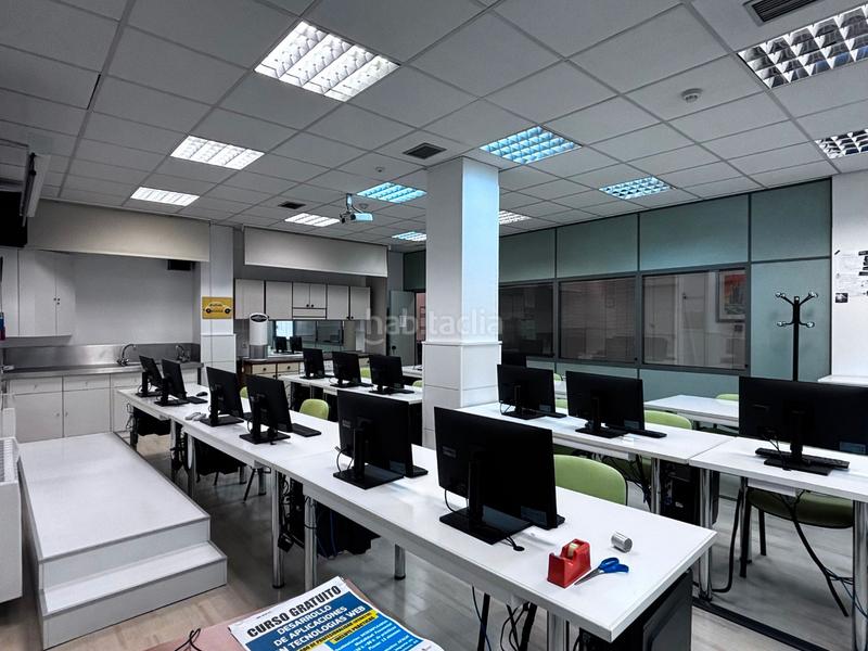 Foto 04310c66-dadf-4cb3-a342-e91724611628. Locale commerciale in calle san francisco 101 in Los Vadillos - R. Sanitaria - Pozanos Burgos