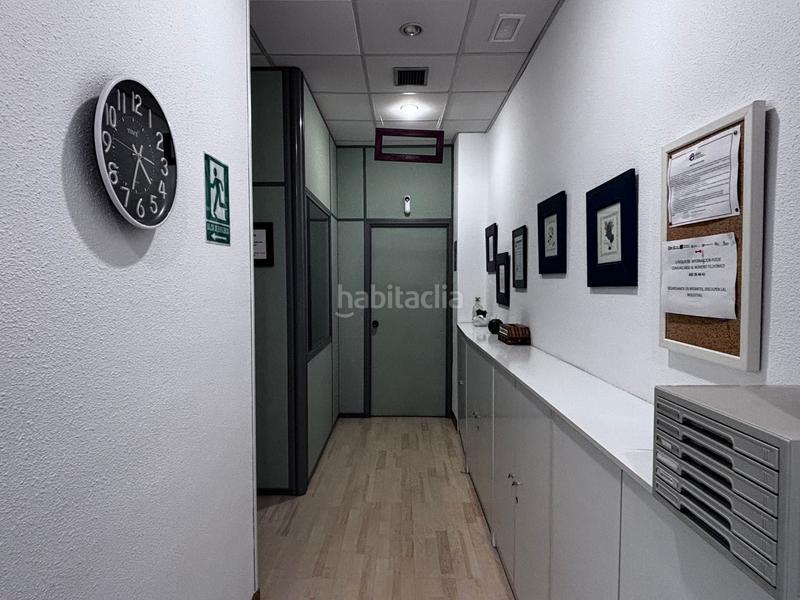 Foto 07159ccf-7ba0-40ac-b62a-80b23155c8ea. Locale commerciale in calle san francisco 101 in Los Vadillos - R. Sanitaria - Pozanos Burgos