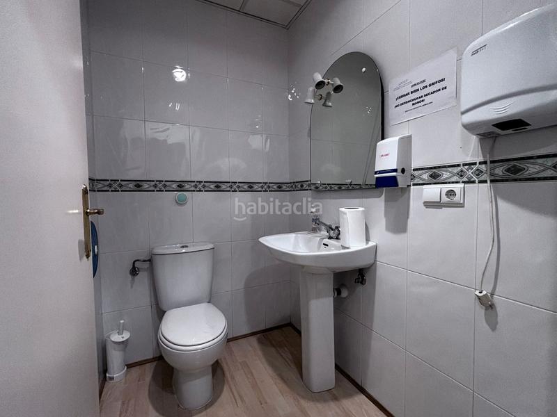 Foto 0920d939-4f5a-40f3-9468-0cc8464c0bb2. Locale commerciale in calle san francisco 101 in Los Vadillos - R. Sanitaria - Pozanos Burgos