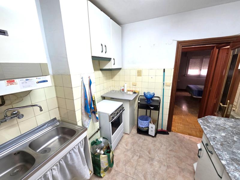 Foto 497027be-c94c-4a8e-bfac-2c5c357e8d04. Appartamento con riscaldamento in Juan XXIII - Las Torres - G2 Burgos