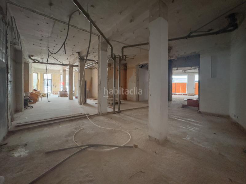 Foto 9a8553fc-8ee9-4f0f-bb73-67eb16455f18. Local comercial a plaza luis martín santos 3 a El Carmen - Barrio Gimeno Burgos