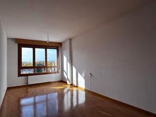 Flat  Camino de villalón. Estado de semiestreno