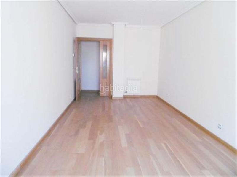 Foto 202ea339-f036-4784-a7e3-ae8f4696a20d. Etagenwohnung mit heizung in Juan XXIII - Las Torres - G2 Burgos
